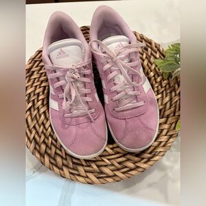 Adidas pink suede sneakers size 4